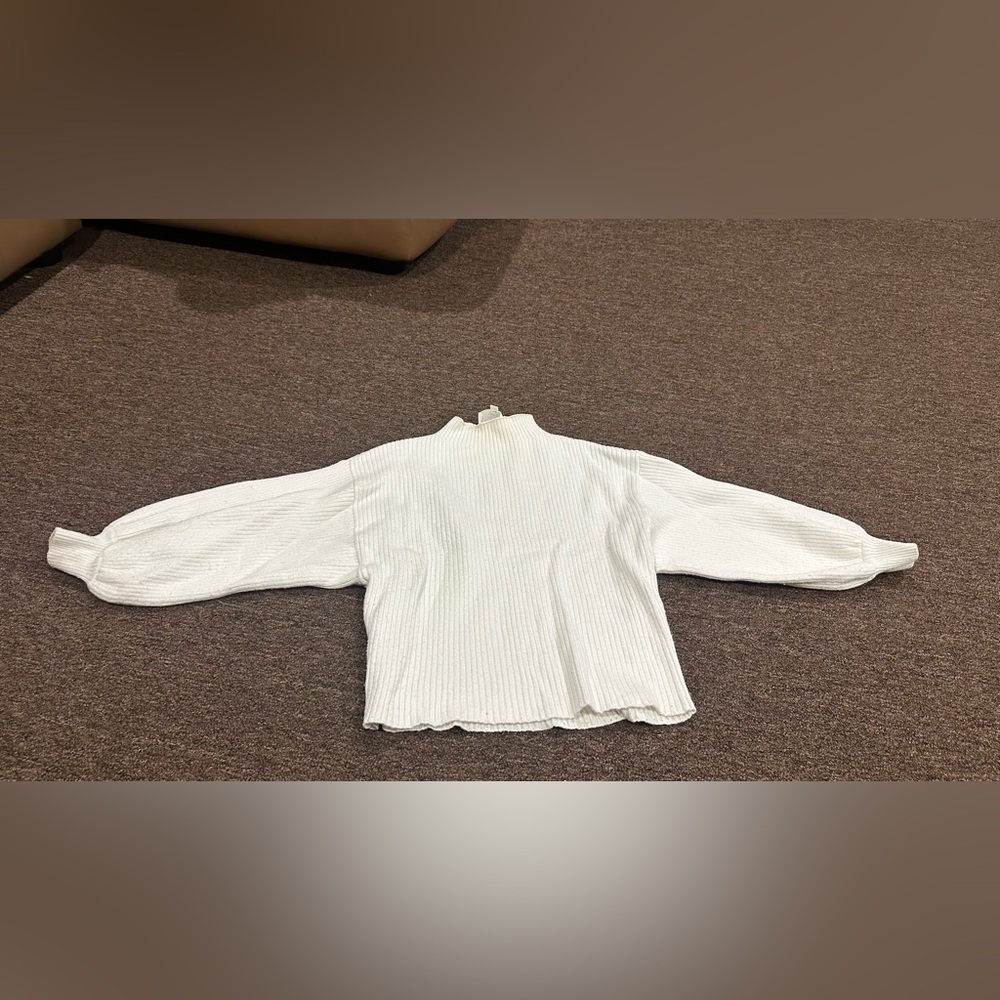 EUC! Women's Line & Dot XS White Ribbed Sweater LS Top